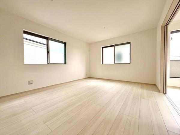 東大和市奈良橋6丁目の戸建 洋室