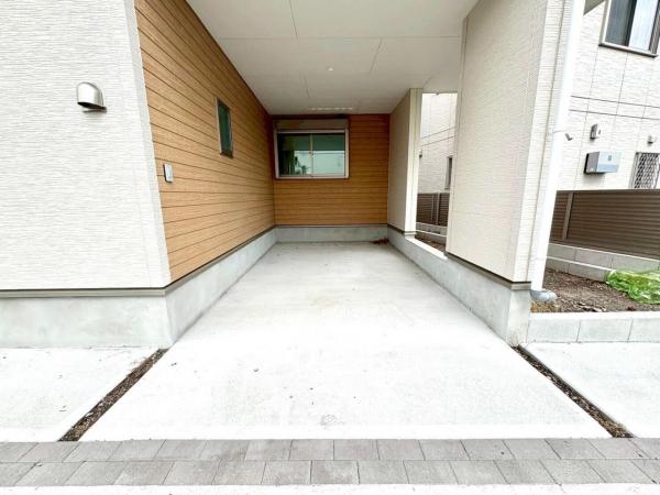 東大和市奈良橋6丁目の戸建 駐車場