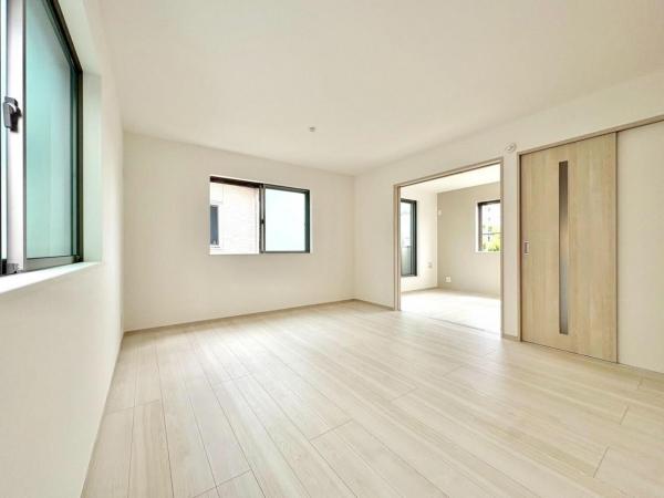 東大和市奈良橋6丁目の戸建 リビング