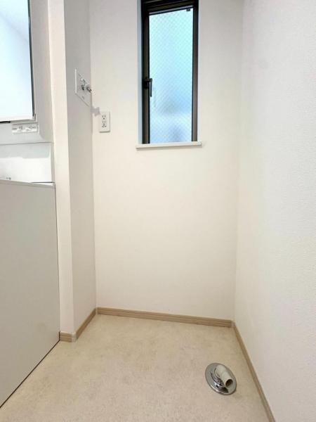 東大和市奈良橋6丁目の戸建 ランドリースペース