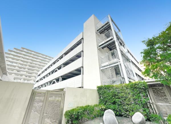 ミッドガーデンシティ ザ・タワー＆ヴィラ 駐車場