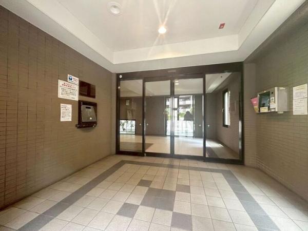 ヴィラージュヴェール一番館 エントランスホール