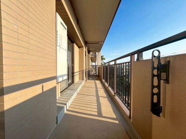 ヴィラージュヴェール一番館 バルコニー