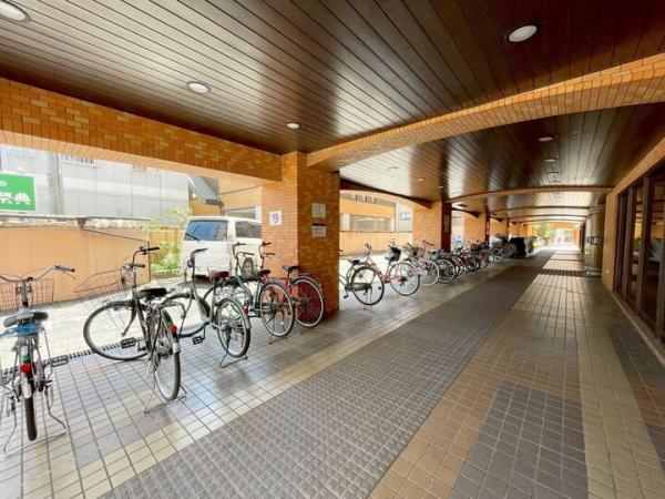 ライオンズマンション一橋学園 駐輪場