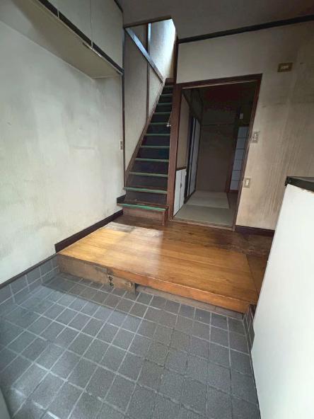 葛飾区立石6丁目　中古戸建て 玄関