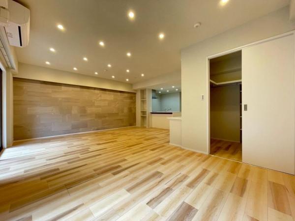 武蔵野レジデンス壱番街 1階 リビング