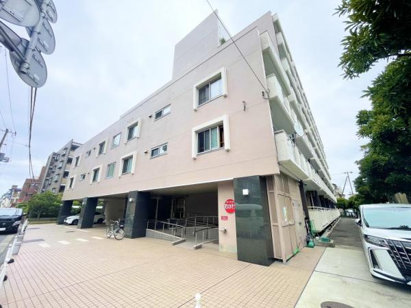 トマス本八幡 外観写真