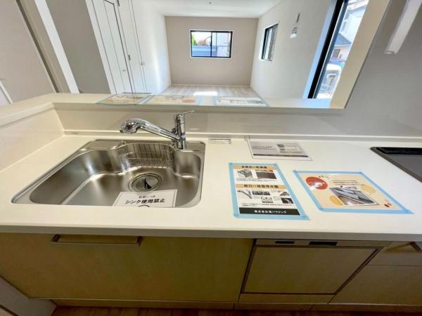 小平市上水新町2丁目の新築戸建 キッチン