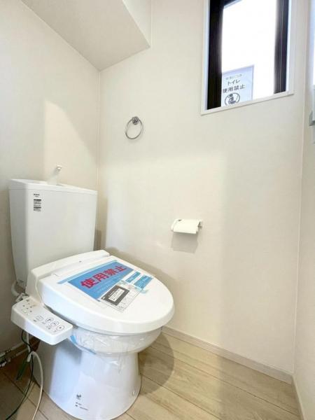 小平市上水新町2丁目の新築戸建 トイレ