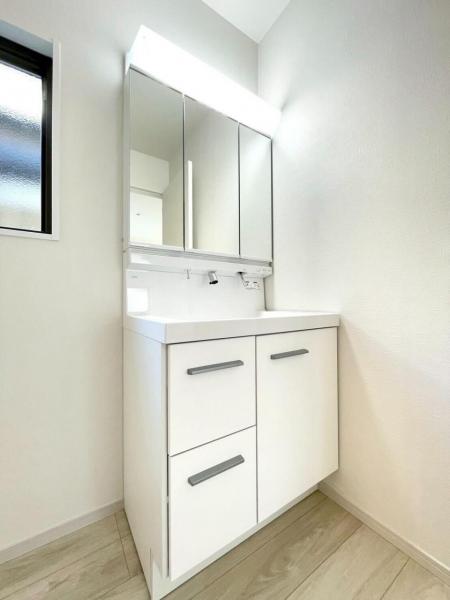 小平市上水新町2丁目の新築戸建 洗面化粧台