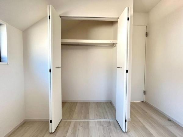 小平市上水新町2丁目の新築戸建 収納