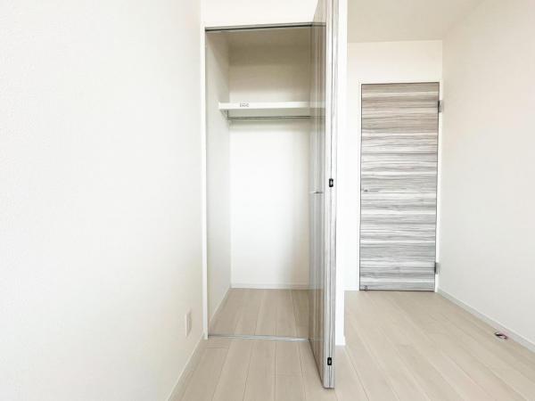 ステーションガーデンタワー 洋室