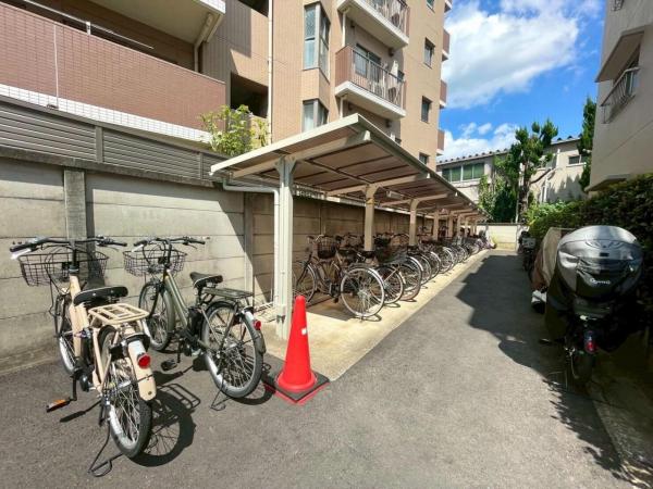 ネオコーポ国分寺 駐輪場