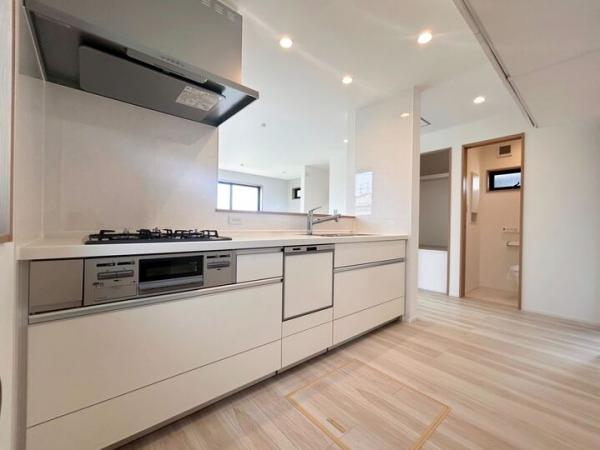 東大和市向原6丁目の新築戸建 キッチン