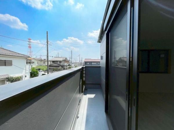 東大和市向原6丁目の新築戸建 バルコニー