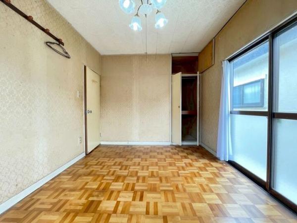 東大和市蔵敷1丁目の中古戸建 洋室