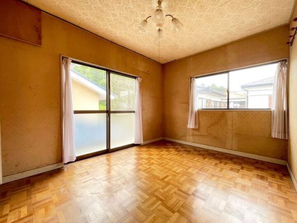 東大和市蔵敷1丁目の中古戸建 洋室