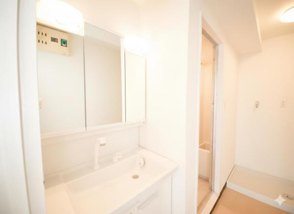 コスモ川口イーストヒルズ 洗面化粧台