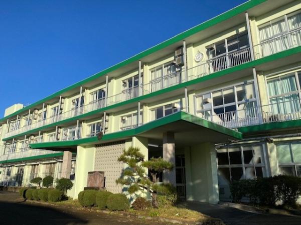 千葉市若葉区大宮台1丁目 中古戸建 前面道路含む現地写真