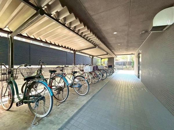 シャルムコート東村山美住町 駐輪場