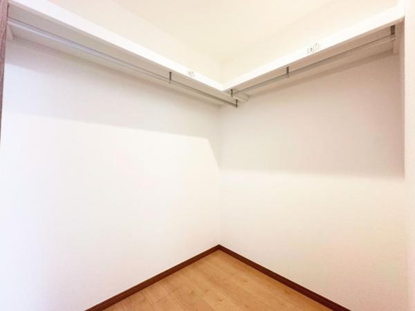 ダイアパレス町屋 ウォークインクローゼット