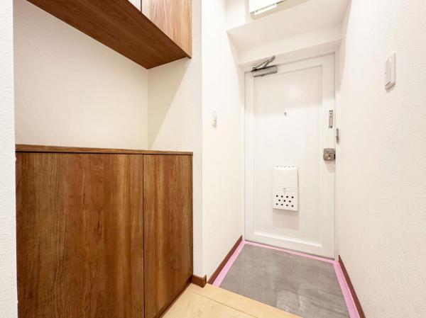 ダイアパレス町屋 玄関