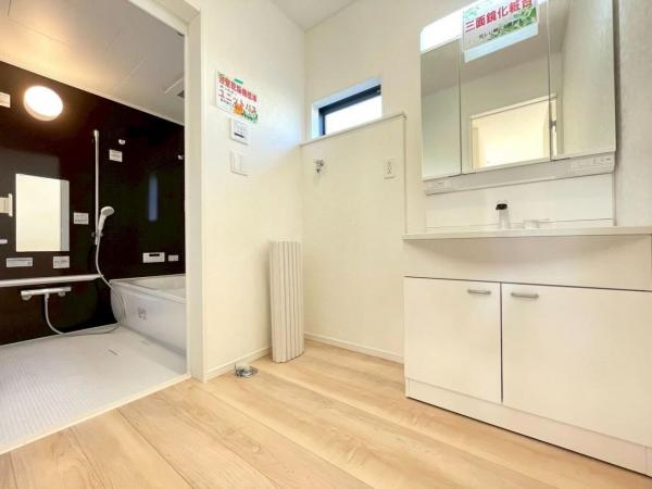 東村山市青葉町3丁目の新築戸建 洗面化粧台