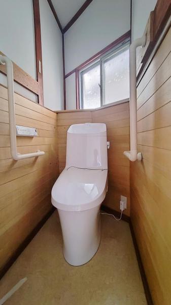 中野区中野1丁目　中古戸建 トイレ