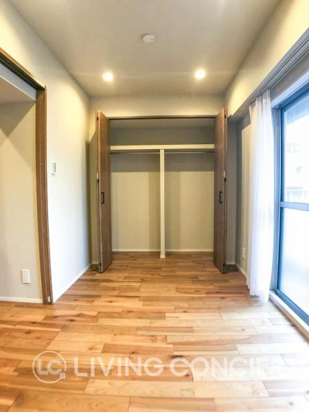 入谷松が谷マンション 収納