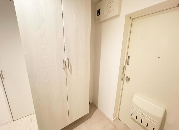 エクセレンス町屋 玄関