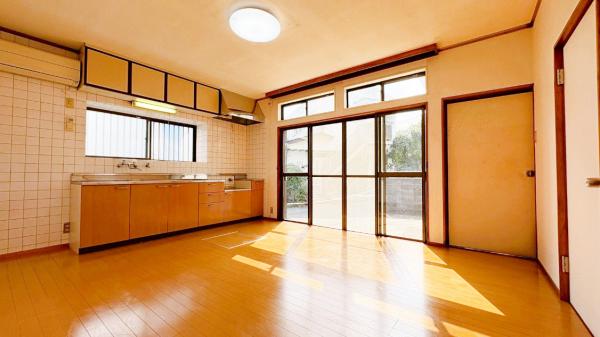 横浜市泉区　中古戸建 ダイニングキッチン