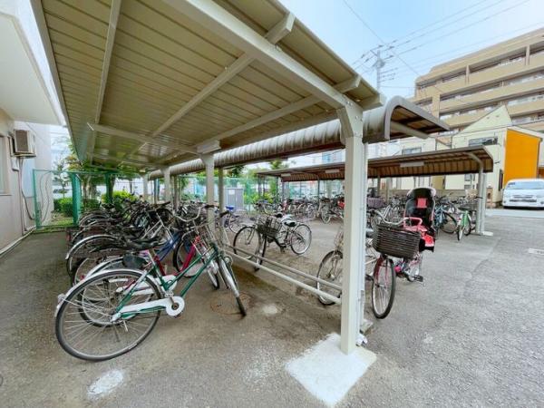 国分寺ビューハイツ 駐輪場