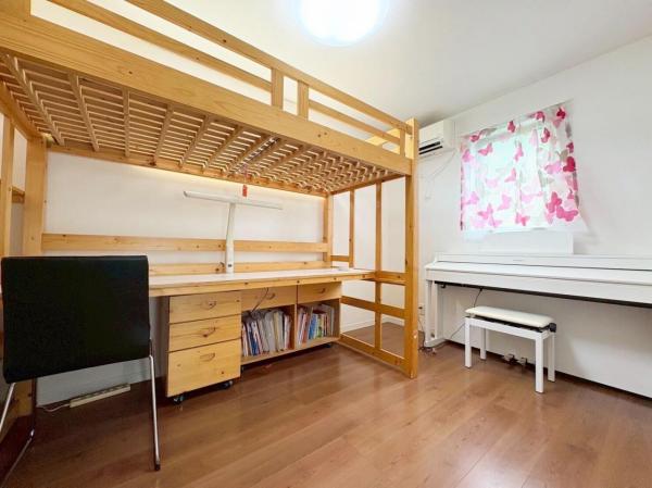 東村山市萩山町1丁目の戸建 子供部屋