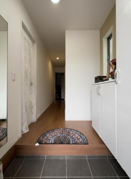 東村山市萩山町1丁目の戸建 玄関