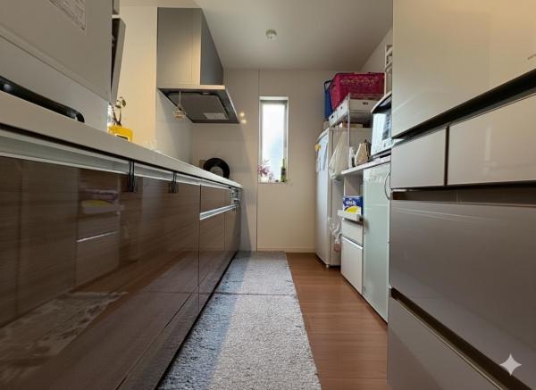 東村山市萩山町1丁目の戸建 キッチン