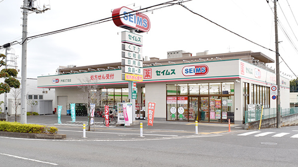 川口市戸塚南5丁目 中古戸建 発電・温水設備(共用部)