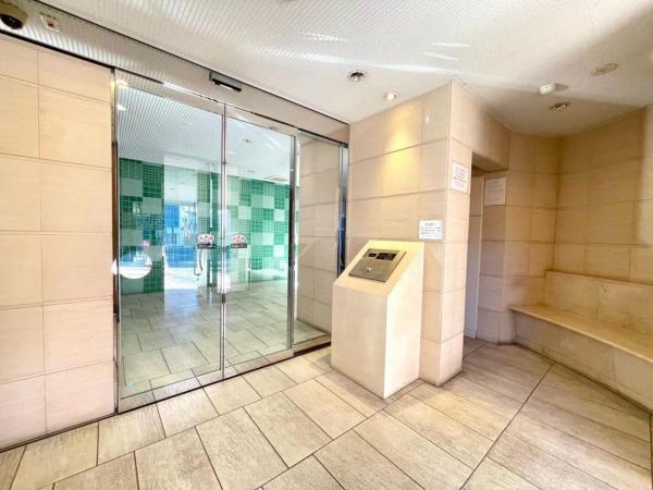 ディアグランゼ東村山 エントランス（外）