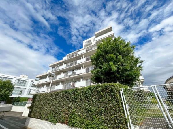 東大和ナショナルコート 現況写真