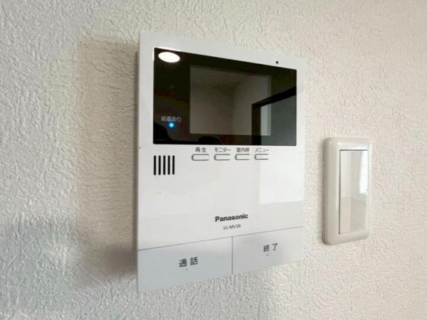 東大和ナショナルコート TVモニター付きインターフォン