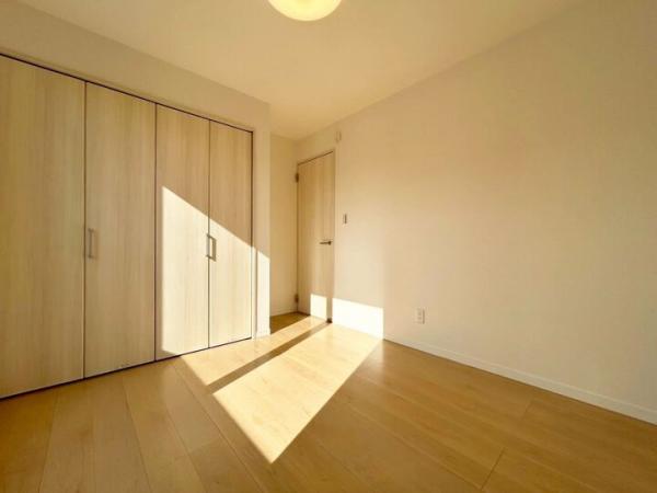 小平市津田町2丁目の新築戸建 洋室