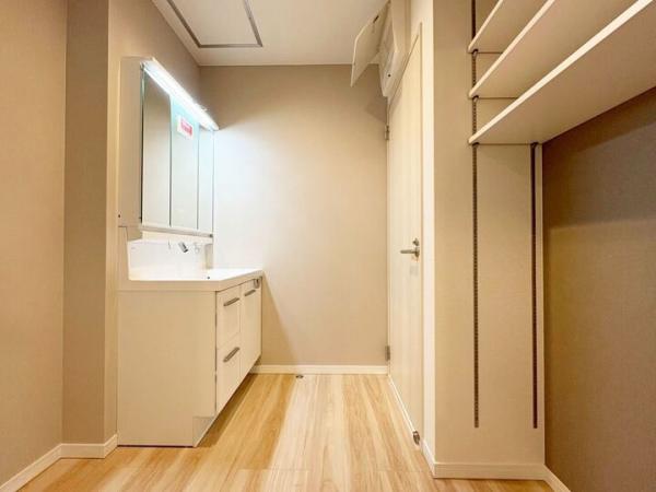 小平市津田町2丁目の新築戸建 脱衣所
