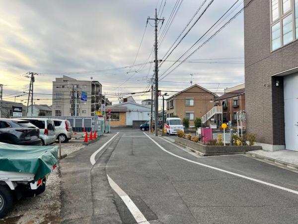 国分寺市東戸倉1丁目の戸建　ラスト2棟 前面道路含む現地写真