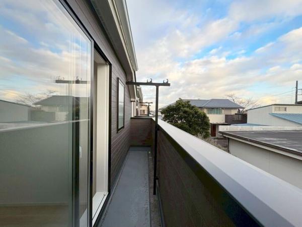 国分寺市東戸倉1丁目の戸建　ラスト2棟 バルコニー