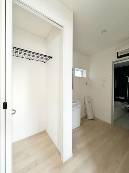 国分寺市東戸倉1丁目の戸建　ラスト2棟 収納