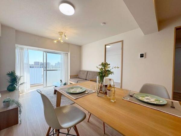 ネオコーポ武蔵野 リビングダイニング