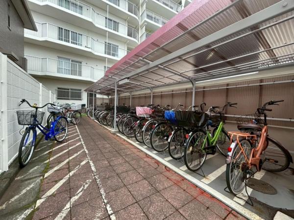 ネオコーポ武蔵野 駐輪場