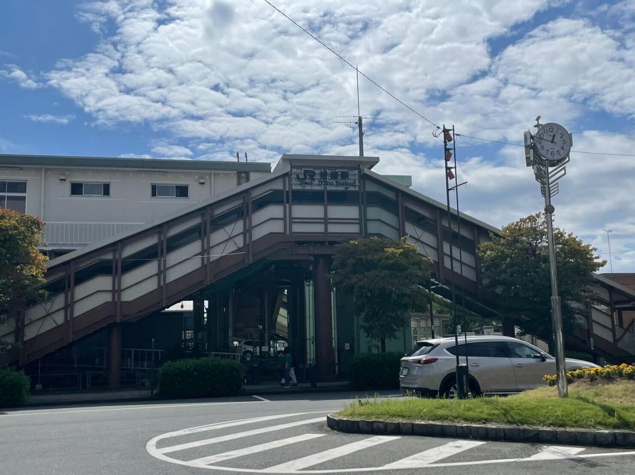 府中市西原町3丁目の土地 前面道路含む現地写真