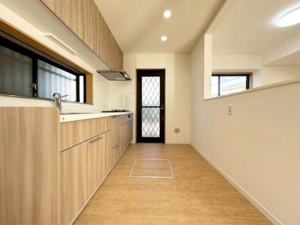 東村山市恩多町1丁目の戸建 キッチン