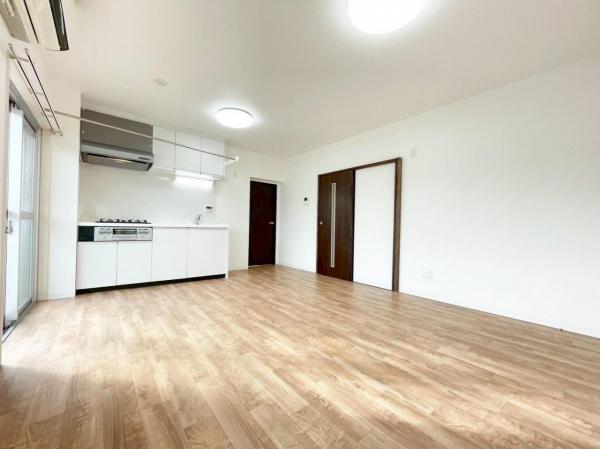 富士見町住宅 リビングダイニング