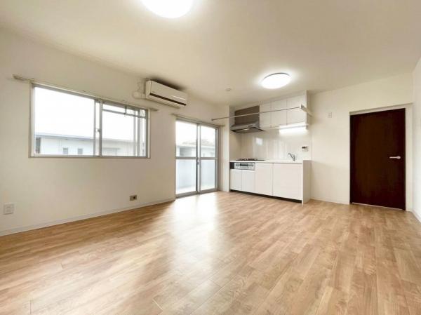 富士見町住宅 リビングダイニング